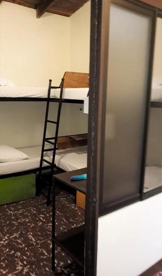 Hostel Dodero ลิเบเรีย ภายนอก รูปภาพ